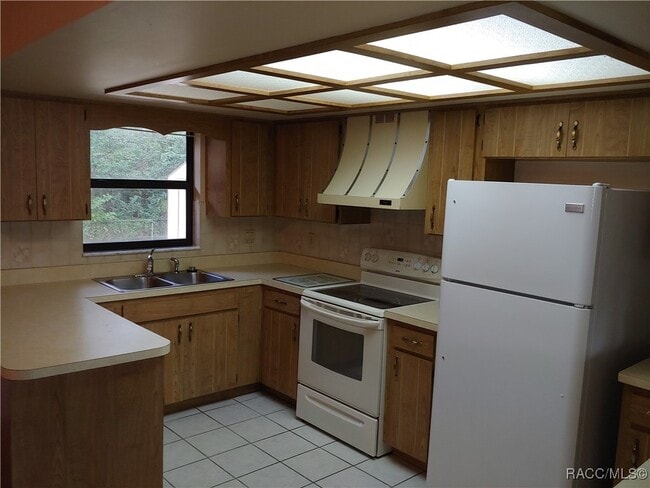 Building Photo - 9282 N Citrus Springs Blvd