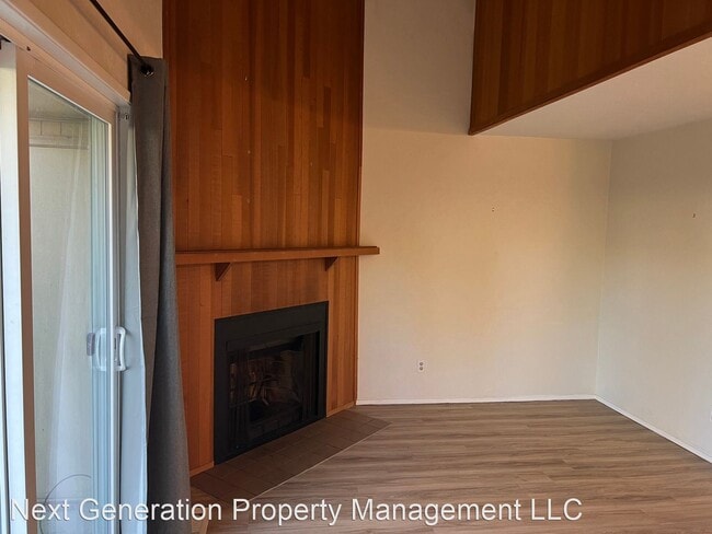 Building Photo - 1 br, 1.5 bath House - 1511 Fetters Loop
