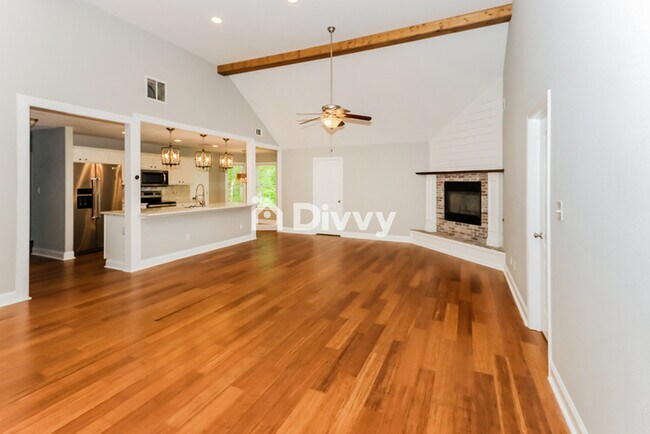 Building Photo - 75 Pebble Crossing