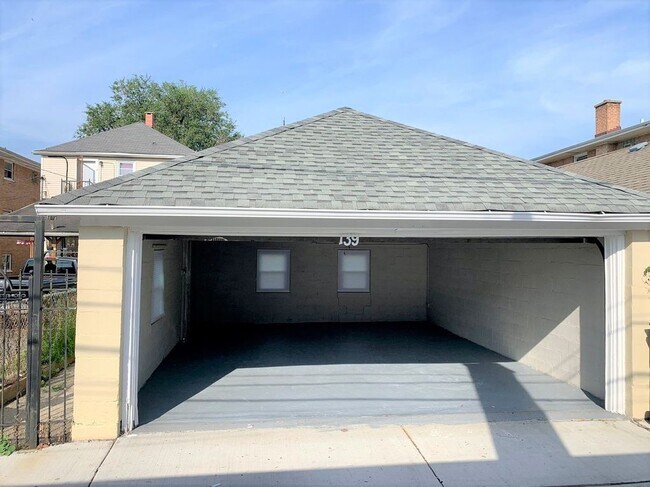 Building Photo - 139 N 22nd Ave