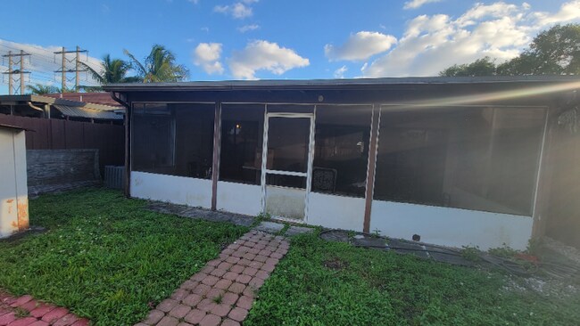 Foto del edificio - 4704 SW 136th Pl