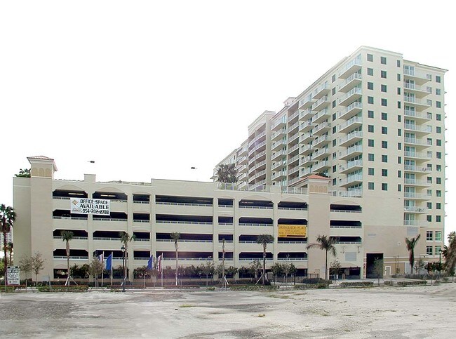 Vista alternativa del edificio 3 - Tides at Bridgeside Square