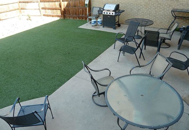 Building Photo - 1 bedroom in Denver CO 80220