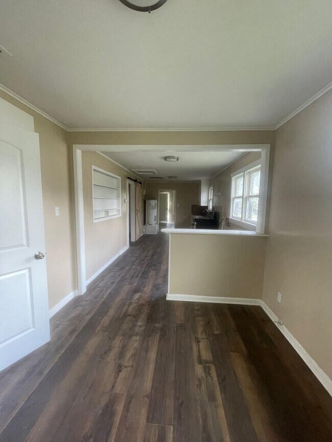 Foto del edificio - 1220 S Francis Ave