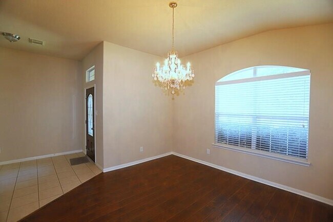 Foto del edificio - 25315 Calico Woods Ln