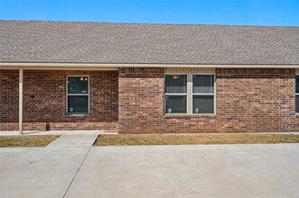 Building Photo - 13001 Owen Ln