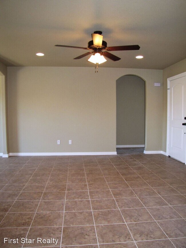 Foto del edificio - 3 br, 2 bath House - 941 Seabiscuit