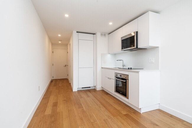 Photo du bâtiment - 800 Richmond St W