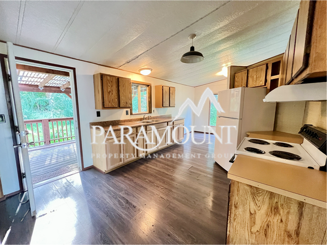 Building Photo - Cozy 2 Bed 1 Bath in Port Orchard!