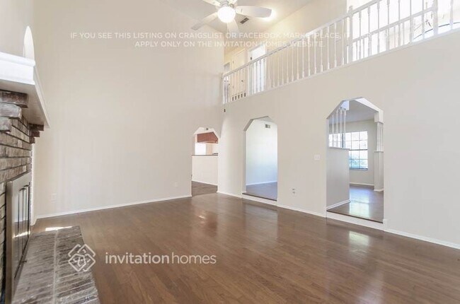 Foto del edificio - 7781 Snowberry Cir