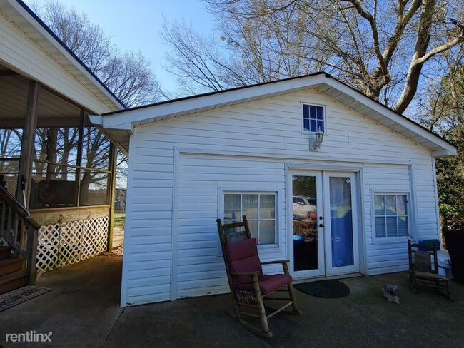 Foto del edificio - 3321 County Line Rd