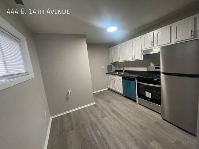 Foto del edificio - Newly Renovated 1 Bedroom Near Campus!