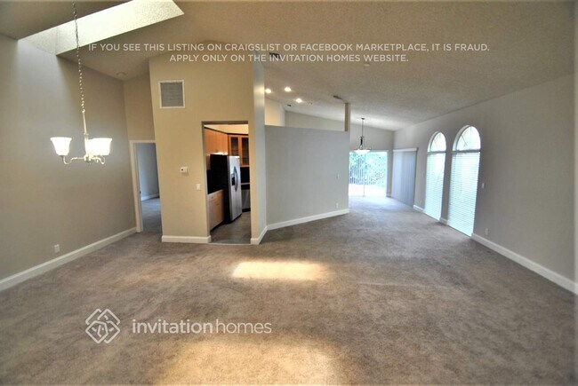 Foto del edificio - 17277 Hampton Blvd
