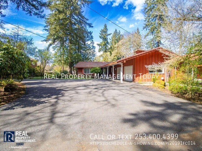 Foto del edificio - 10922 Greengate Ln SW