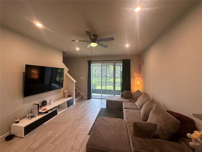 Foto del edificio - 26128 Fantasy Sky Ln.