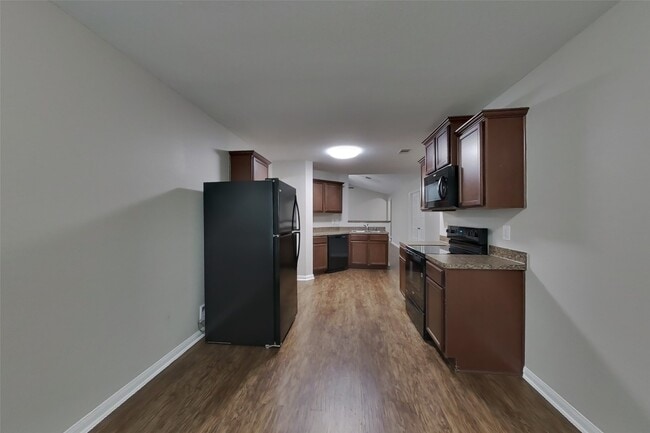Foto del edificio - 12306 Wavecrest Rd