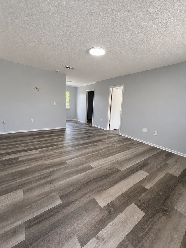 Foto del edificio - NICE Bradenton 4BR/2BA Home in Quiet Residential Neighborhood