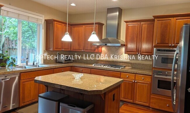 Foto del edificio - 13632 NW Henninger Ln