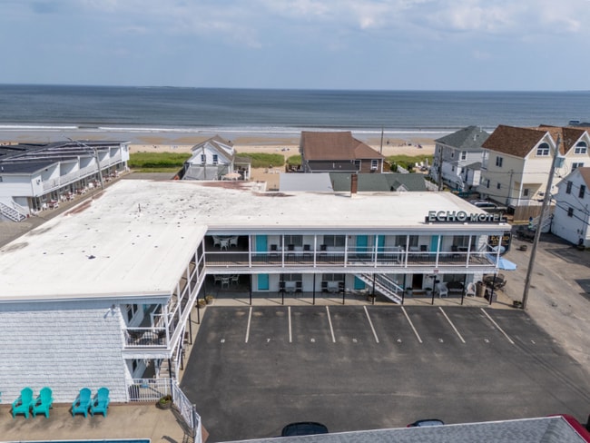 Photo - 8 Traynor St (Old Orchard Beach, ME) Apartment