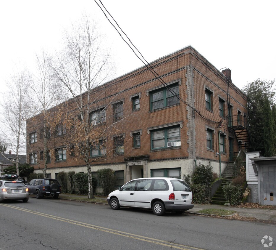 Foto del edificio - 2006 NE Davis St