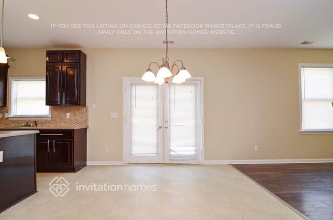 Building Photo - 7284 Madison Cir