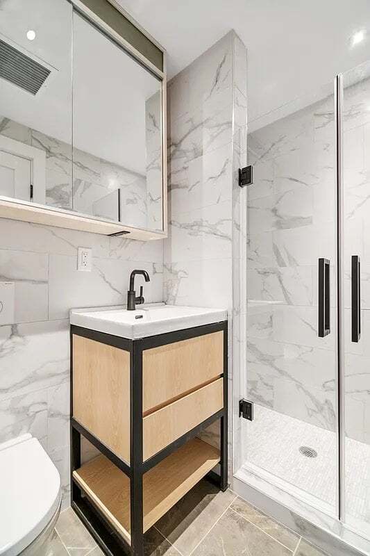 Foto del edificio - 207 E 4th St