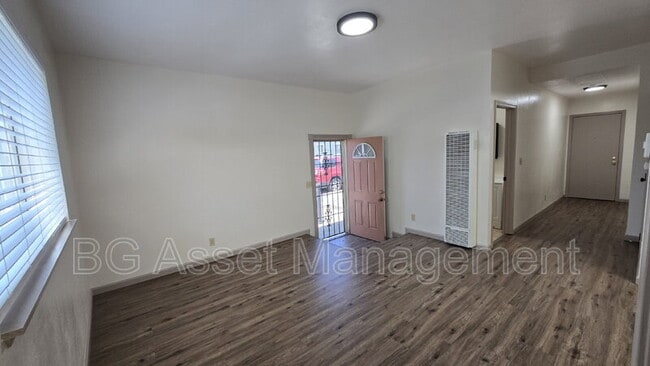 Photo - 130 Marina Way Apartment