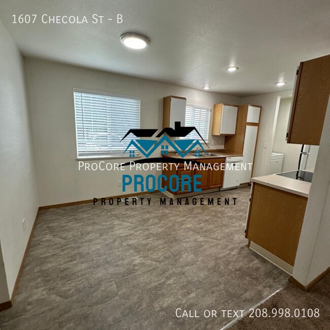 Foto del edificio - Perfect Location, Perfect Space: 2BR/2BA L...