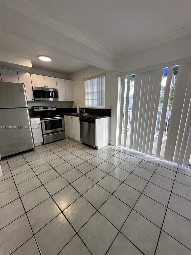 Foto del edificio - 7510 SW 152nd Ave