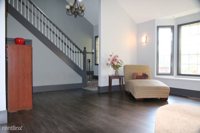 Foto del edificio - 4 br, 2 bath House - 10889 SW Dover Ct