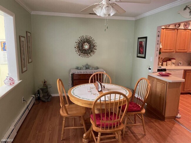 Building Photo - 1 br, 1 bath Condo - 1C Central St # 1C