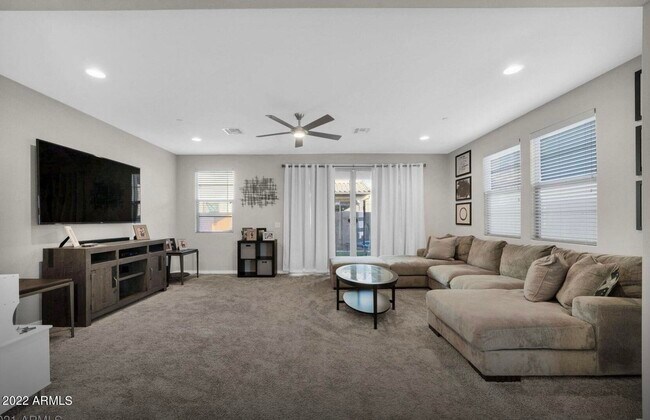 Building Photo - 1961 S Wallrade Ln