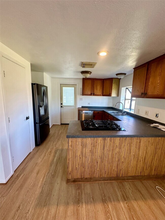 Foto del edificio - 124 7th St