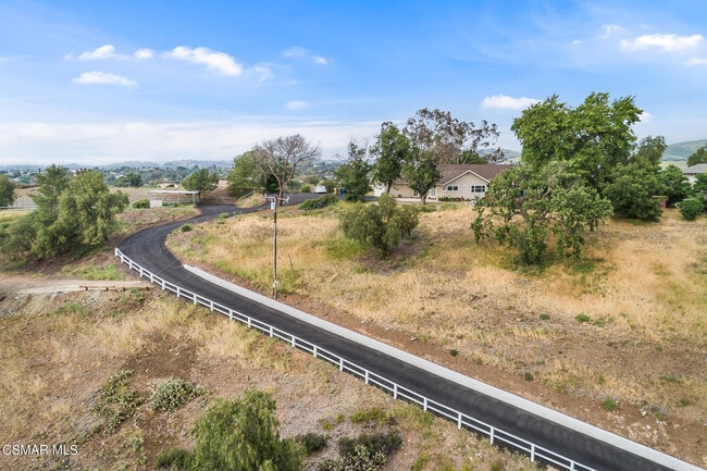 Foto del edificio - 167 Rimrock Rd