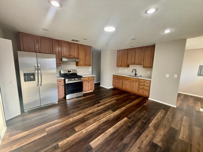 Foto del edificio - 4161 Grayfriars Ln