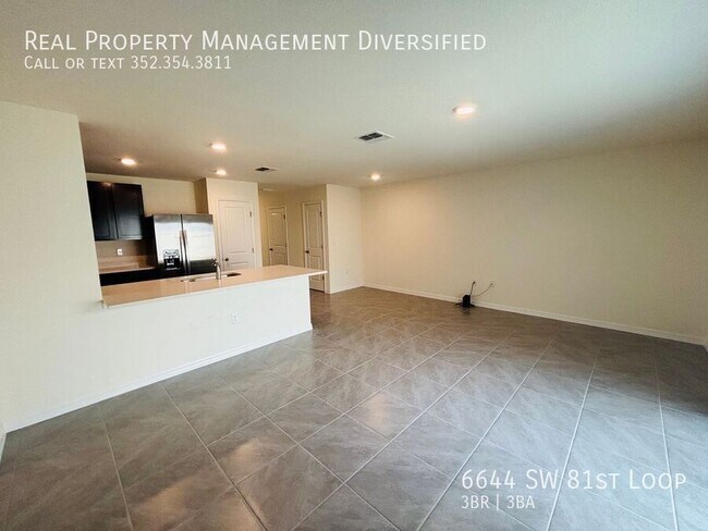 Foto del edificio - 6644 SW 81st Loop