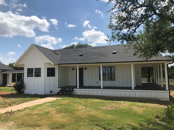 4312 County Rd 703, Alvarado, TX 76009 House Rental in Alvarado, TX