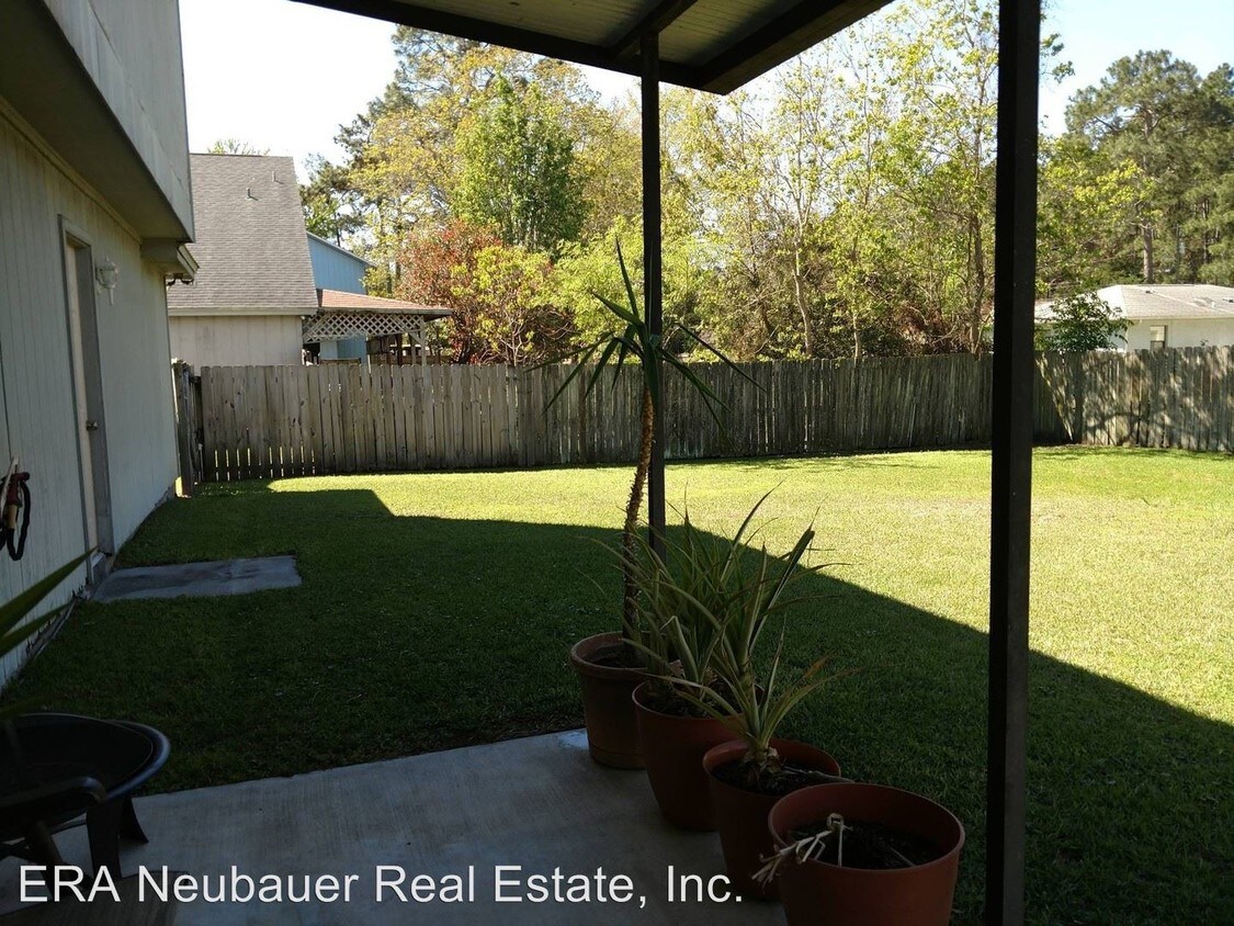 Building Photo - 3 br, 2.5 bath House - 2402 Jason Drive