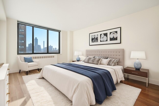 Building Photo - 1735 York Ave