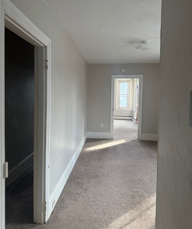 Foto del edificio - 139 Yost Ave