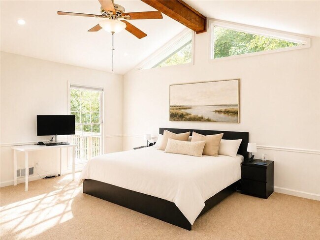 Foto del edificio - 5326 Weatherwood Trce