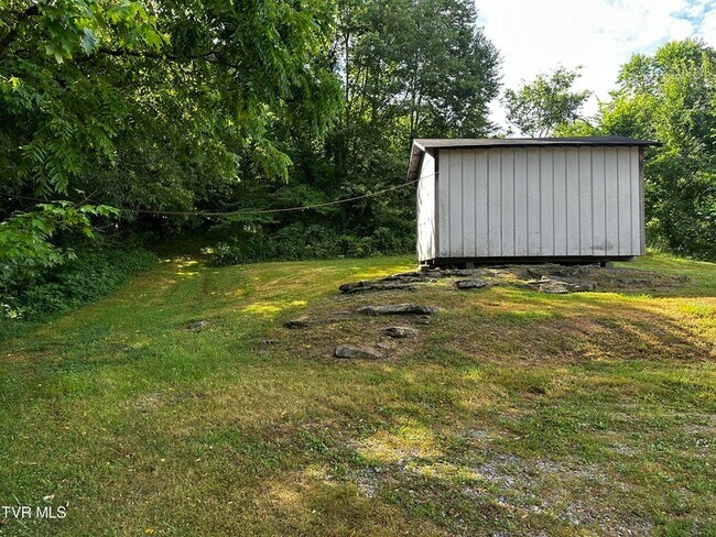 Building Photo - 406 Ferguson Ln