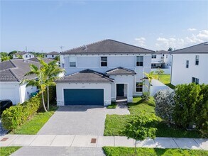 Building Photo - 12740 SW 214th Ter
