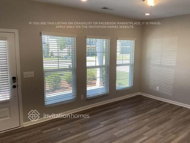 Building Photo - 1002 Starmoss Ln