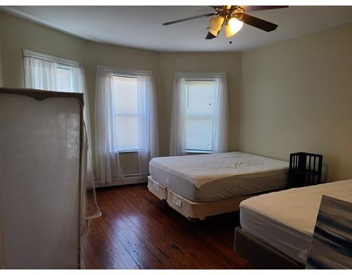 Building Photo - 75 Crescent Ave