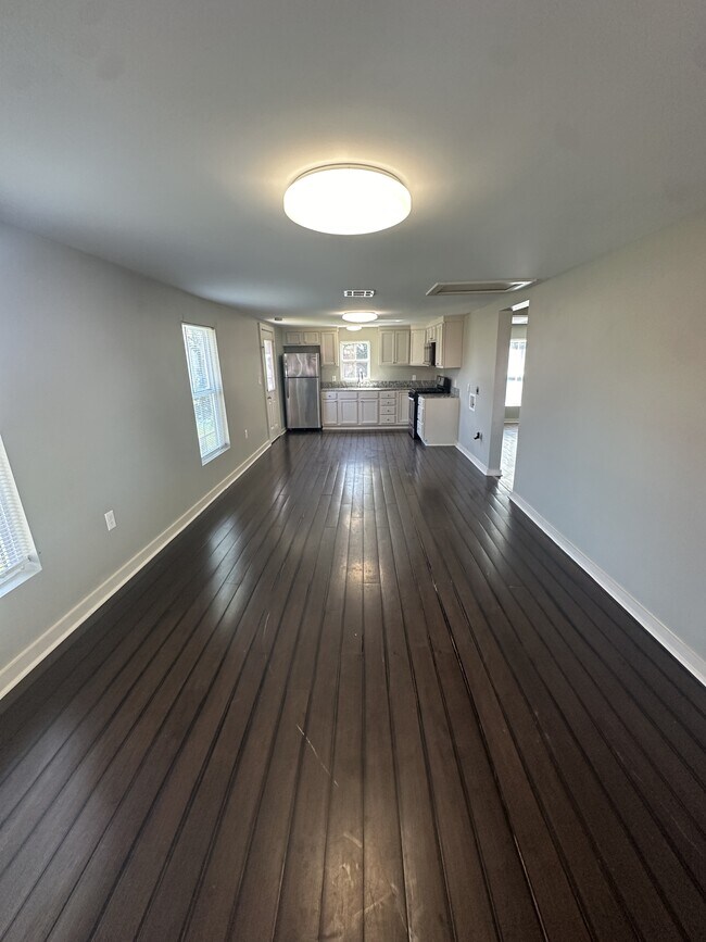 Foto del edificio - 836 Stewart St