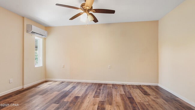 Building Photo - 2926 E Baldwin Rd