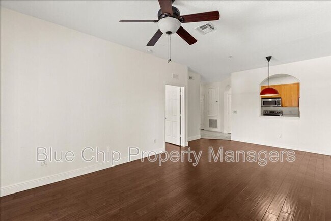 Building Photo - 6402 Cava Alta Dr