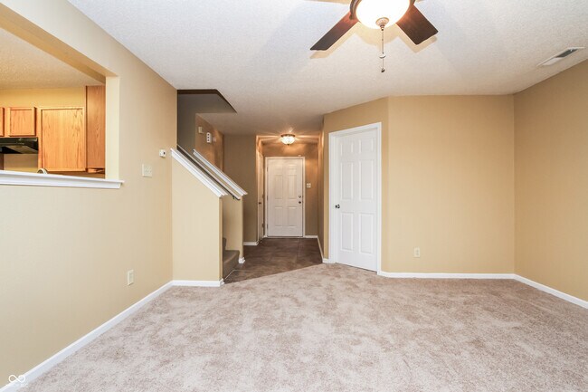 Foto del edificio - 2002 Bridlewood Dr