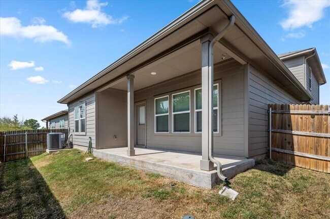 Building Photo - 5705 Brocade Dr
